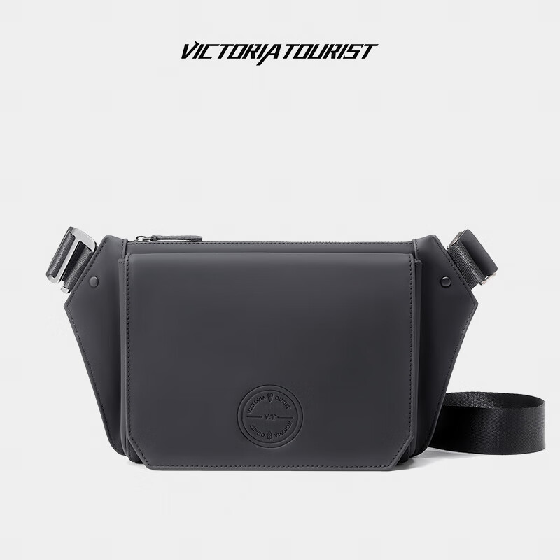 维多利亚旅行者潮流工装机车斜挎包单肩包邮差包5077